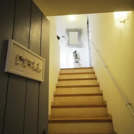 Mini Fontana Maggiore Feriested 2*