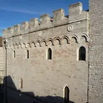 Mini Fontana Maggiore 2* ペルージャ