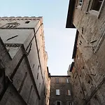 Mini Fontana Maggiore リゾート 2*