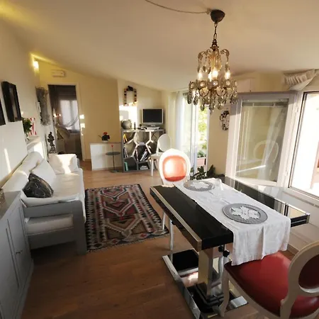 Mini Fontana Maggiore 2* بيرودجا