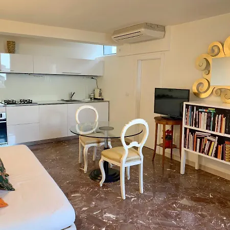 Mini Fontana Maggiore Perúgia