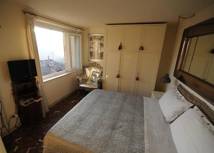 Mini Fontana Maggiore 2*