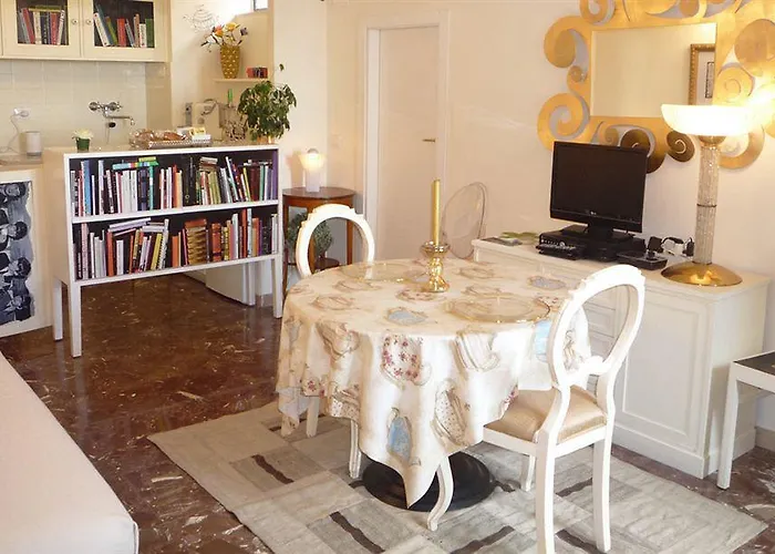 Mini Fontana Maggiore منتجع بيرودجا