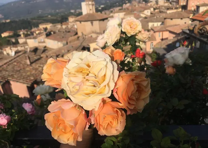 Mini Fontana Maggiore منتجع بيرودجا